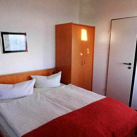 Hotel Seerose Wilhelmshaven Exterior photo
