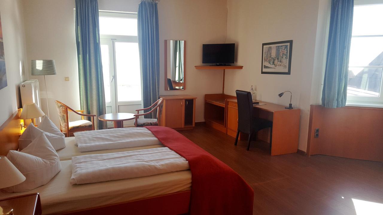 Hotel Seerose Wilhelmshaven Exterior photo
